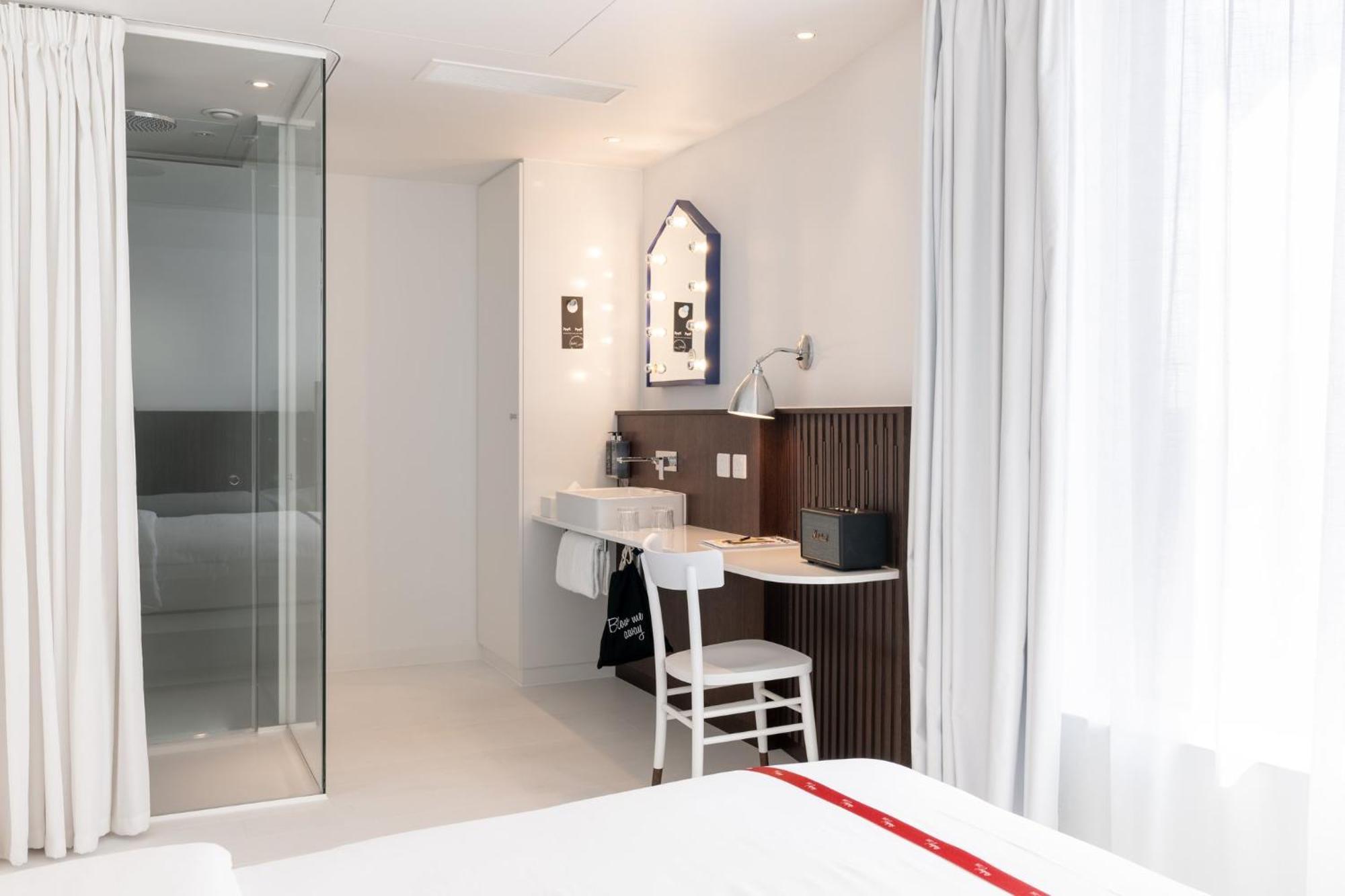 Ruby Zoe Hotel London Exterior foto