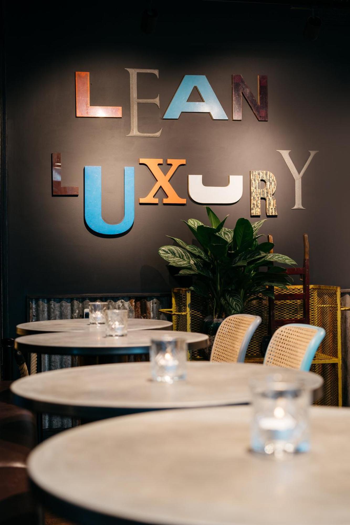 Ruby Zoe Hotel London Exterior foto