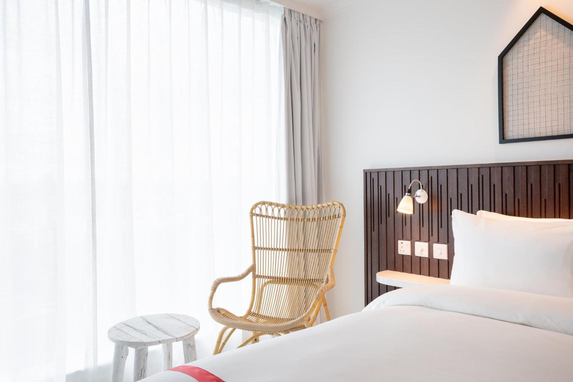 Ruby Zoe Hotel London Exterior foto